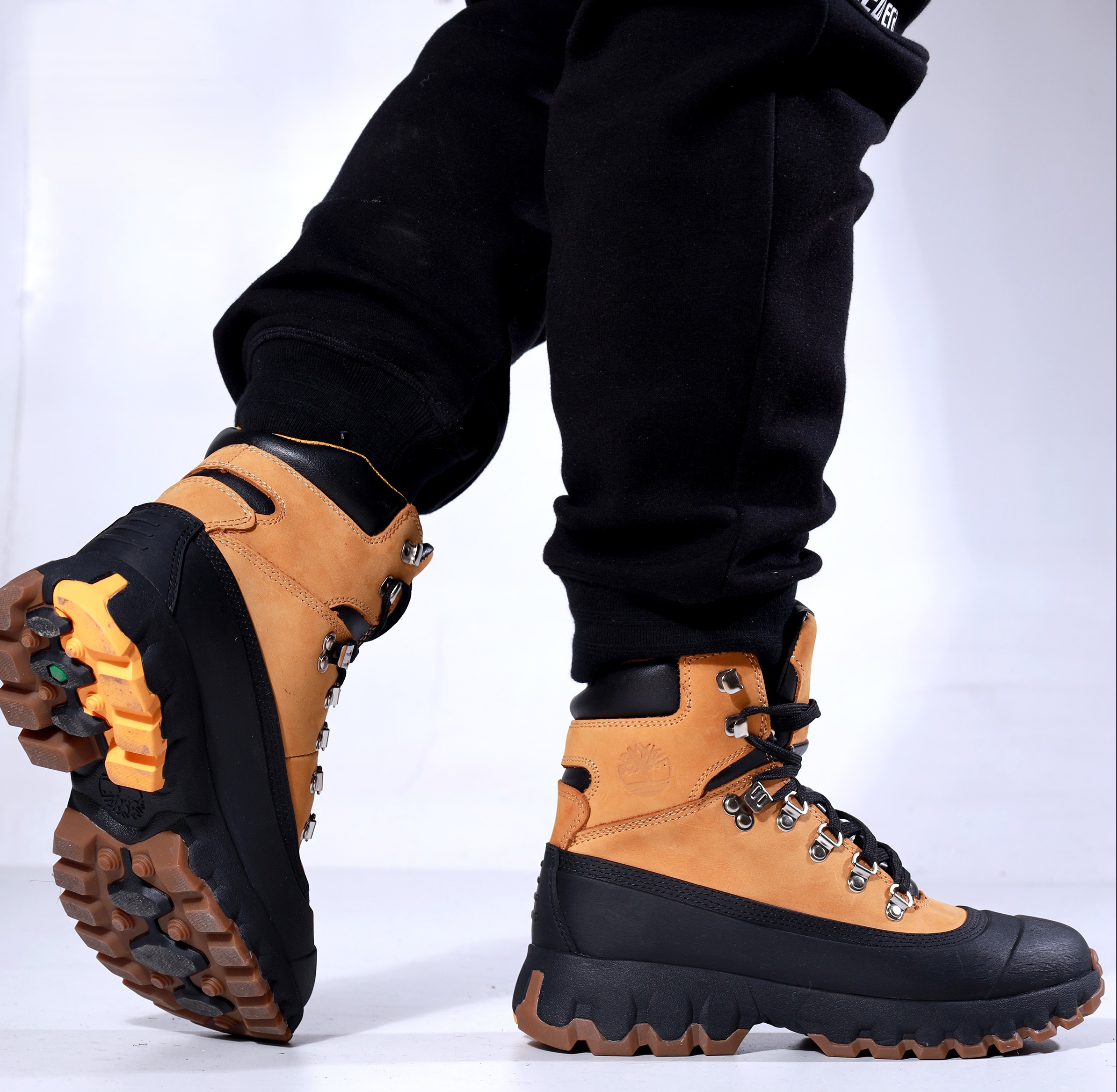 Timberland улбар шар бор outdoor гутал