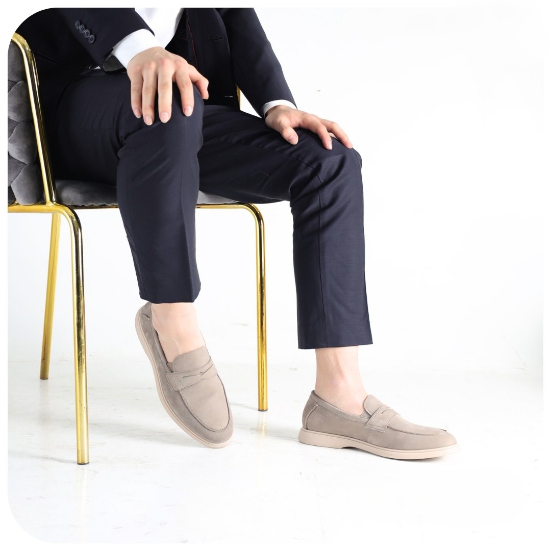 Цайвар саарал Penny Loafer буузан гутал