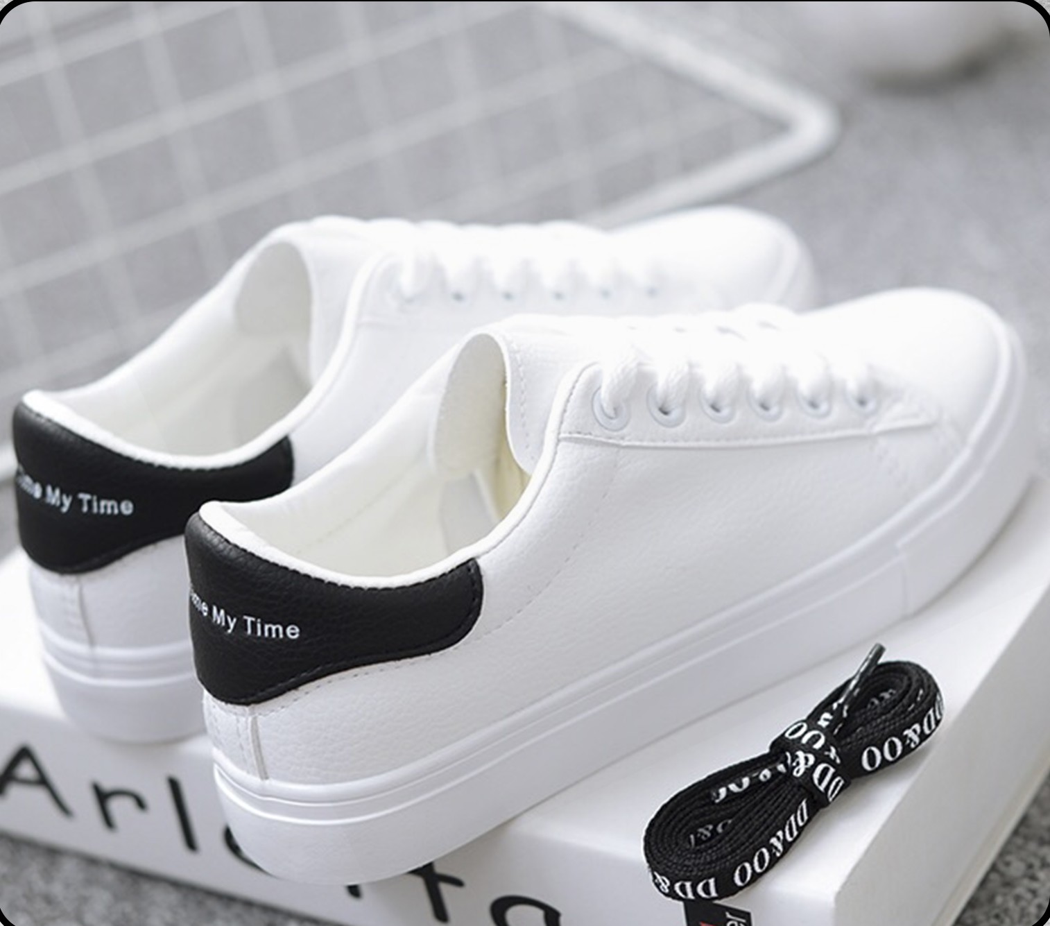 Classic White цагаан эмэгтэй кет