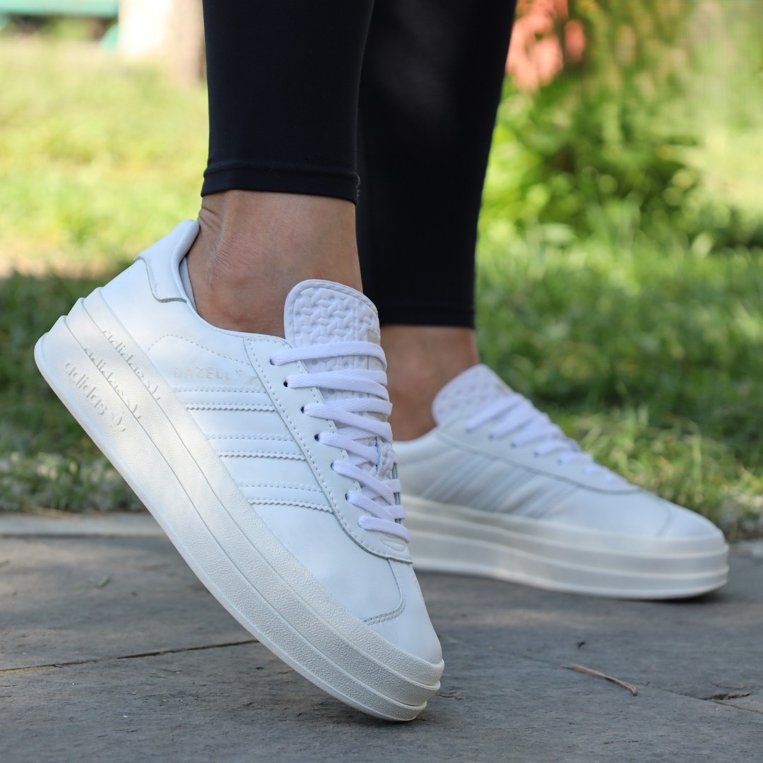 Adidas Gazelle загварын цагаан эмэгтэй пүүз