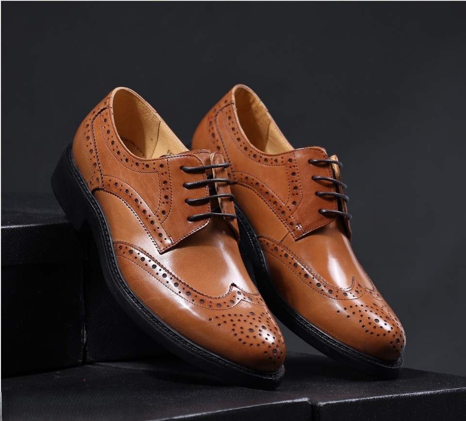 Бор Brogue Wingtip классик ботинк