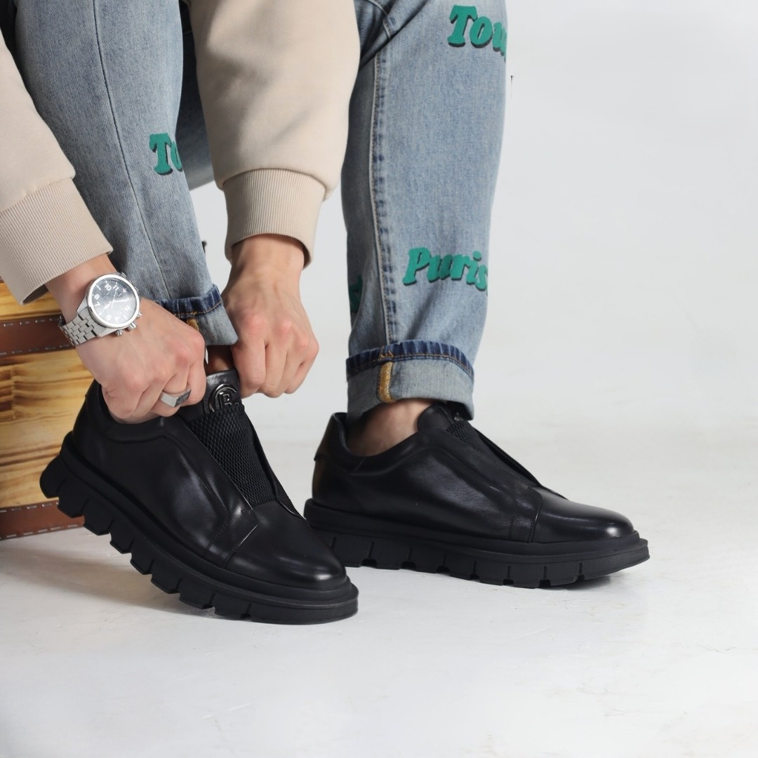Хар арьсан Slip-On Casual гутал