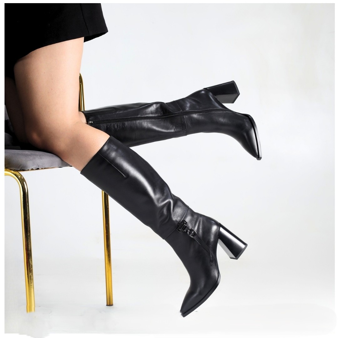 Хар арьсан Pointed-Toe Knee-High гутал