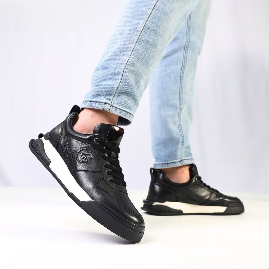 Хар арьсан Casual Sneaker