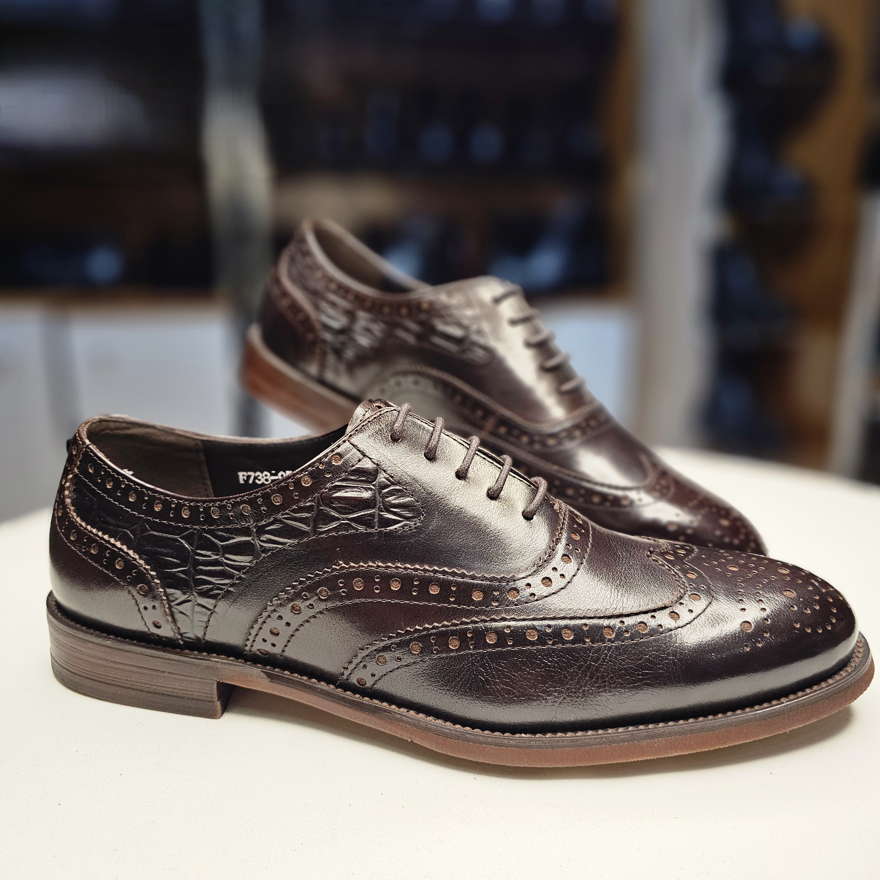 Хүрэн Brogue Wingtip классик ботинк
