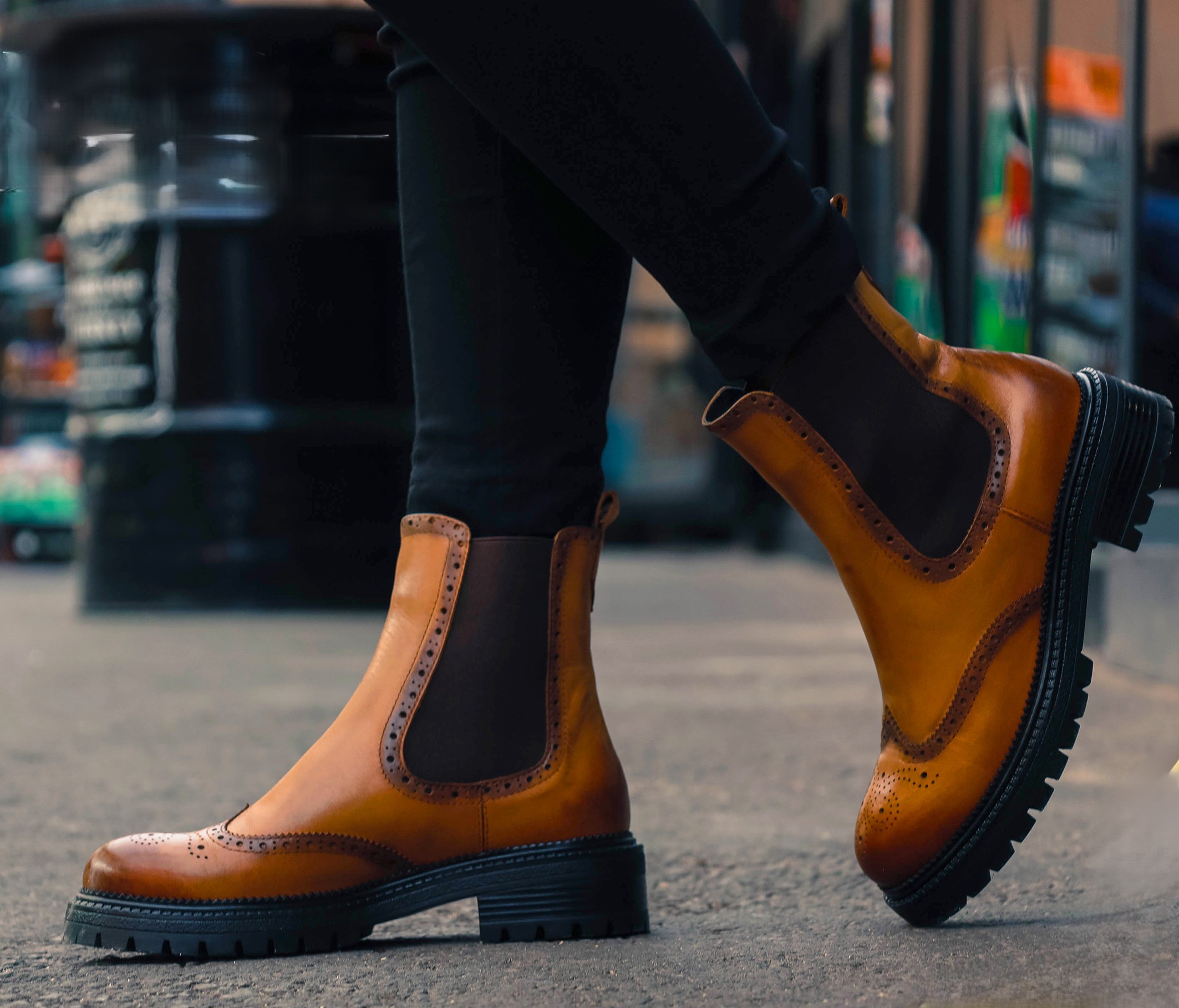 Шаргал арьсан Brogue Chelsea Boots